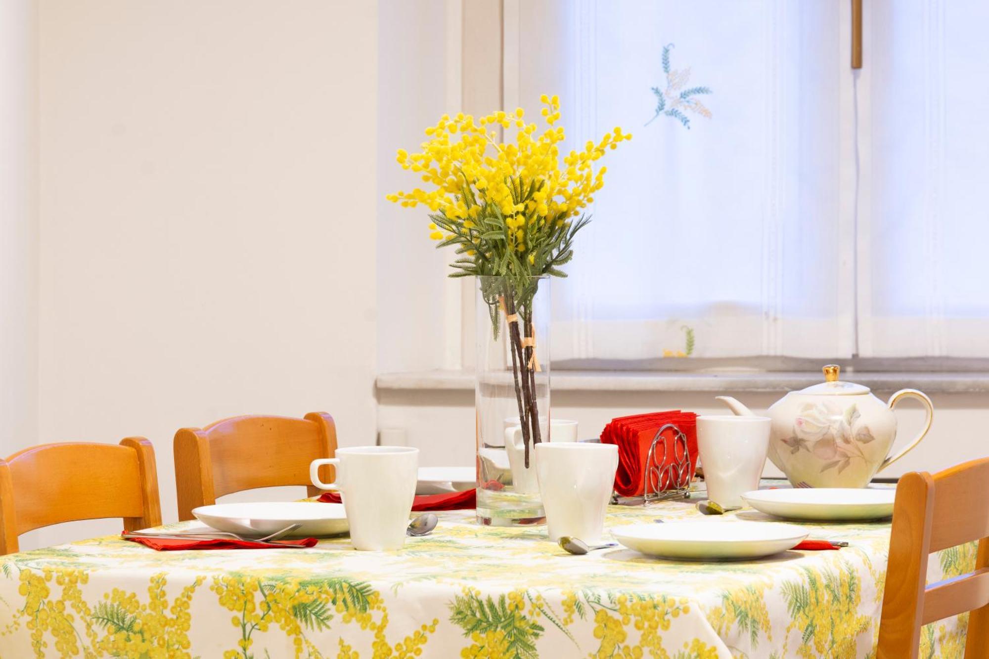 Caseospitali - Casa Mimosa Perfect For Family Or Groups Up To 5 Мілан Екстер'єр фото
